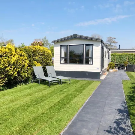 Chalet 578 Op Recreatiepark De Wielen