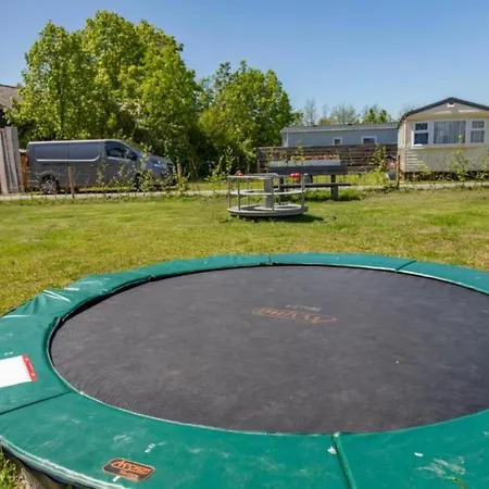 Chalet 578 Op Recreatiepark De Wielen *